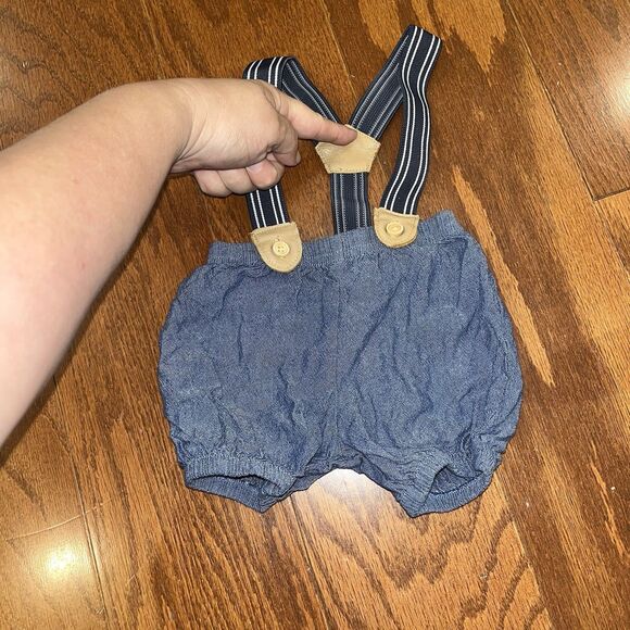 Mudpie 0-6 Months Bottoms blue with suspenders Nautical Bloomers Wedding Church - Picture 1 of 4